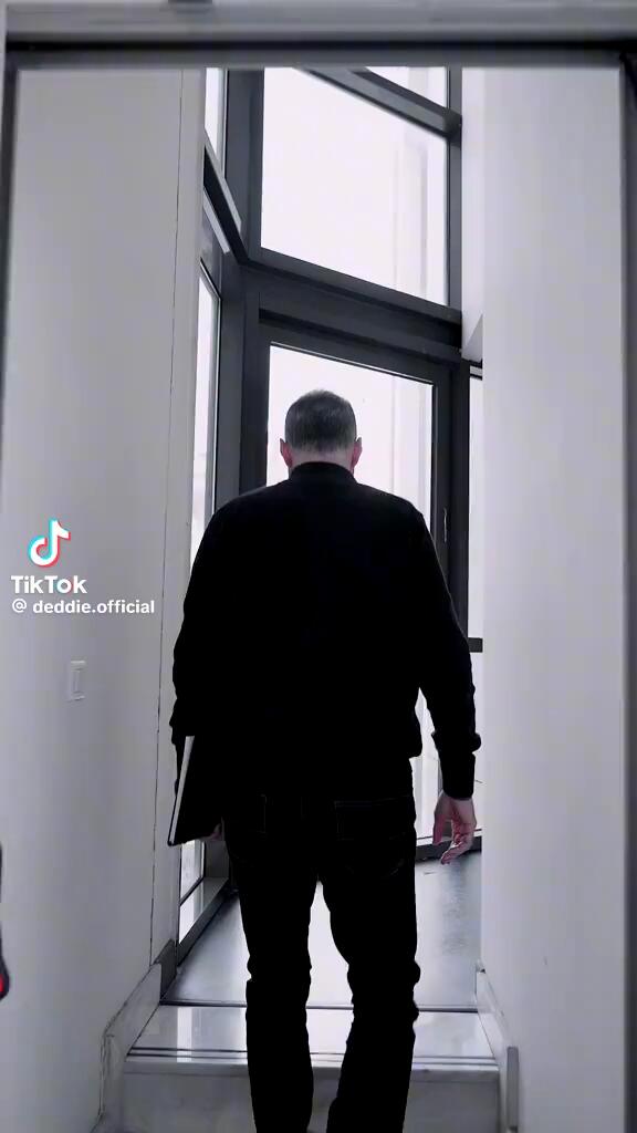 Η καρδιά της ηλεκτρικής ενέργειας χτυπάει εδώ... ❤️⚡ Στο Κέντρο Ελέγχου Νοτίου Ελλάδας του ΔΕΔΔΗΕ, 24 ώρες το 24ωρο, 365 ημέρες.